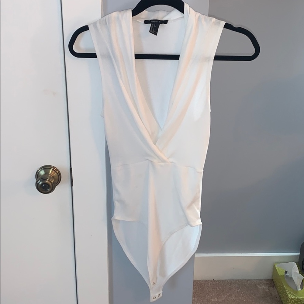Low cut bodysuit